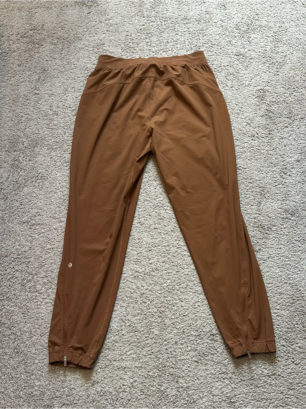 lululemon Women’s Brown Jogger Pants 8 Pockets Stretch Tapered 28